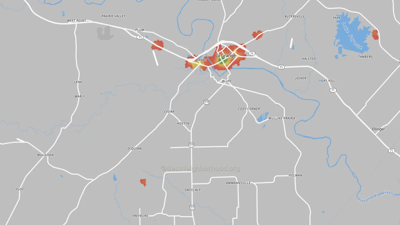 Walk Grade map of Fayette County, TX, walkable areas in green and car-dependent areas in red