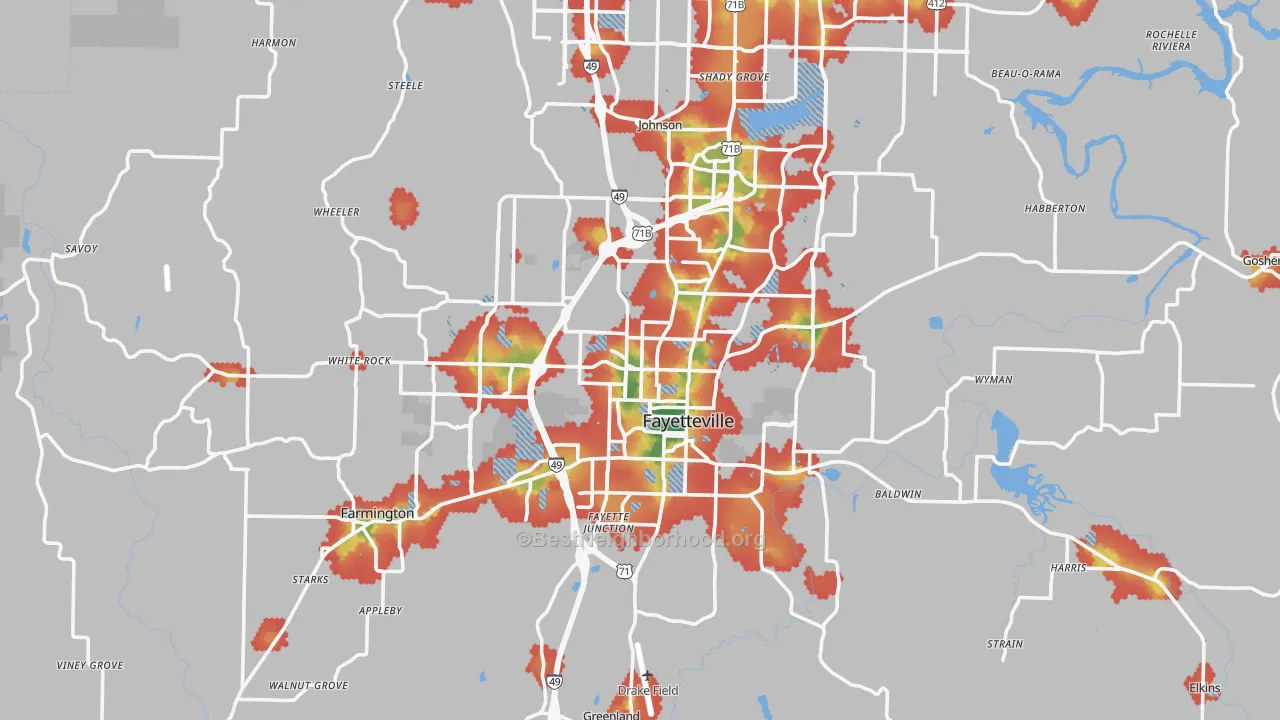 Walk Grade map of Fayetteville, AR, walkable areas in green and car-dependent areas in red