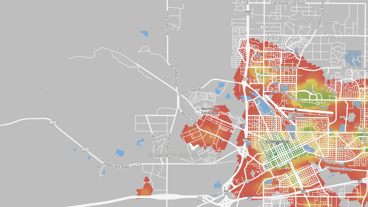Walk Grade map of Fe Warren Afb, WY, walkable areas in green and car-dependent areas in red