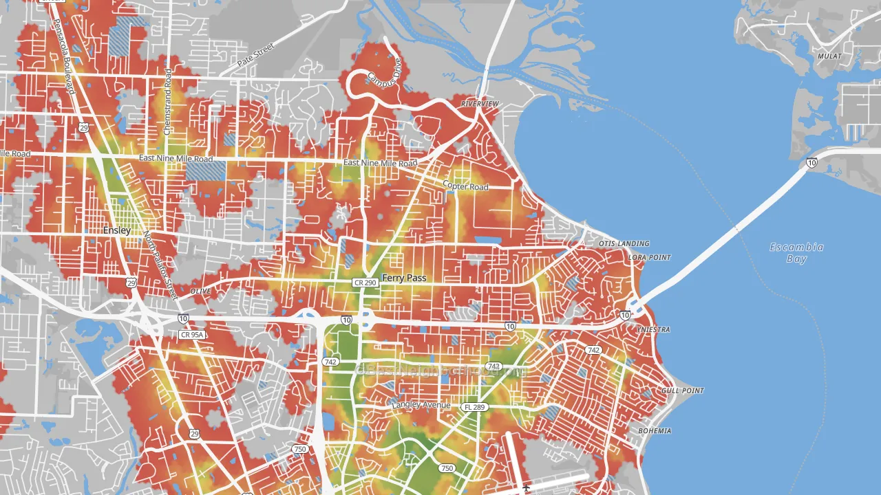 Walk Grade map of Ferry Pass, FL, walkable areas in green and car-dependent areas in red
