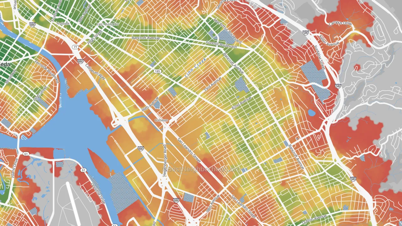 Walk Grade map of Fitchburg, Oakland, CA, walkable areas in green and car-dependent areas in red