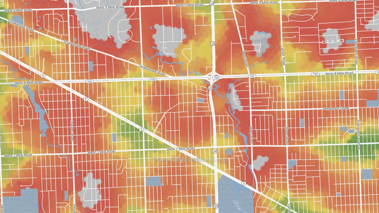 Walk Grade map of Five Points, Detroit, MI, walkable areas in green and car-dependent areas in red