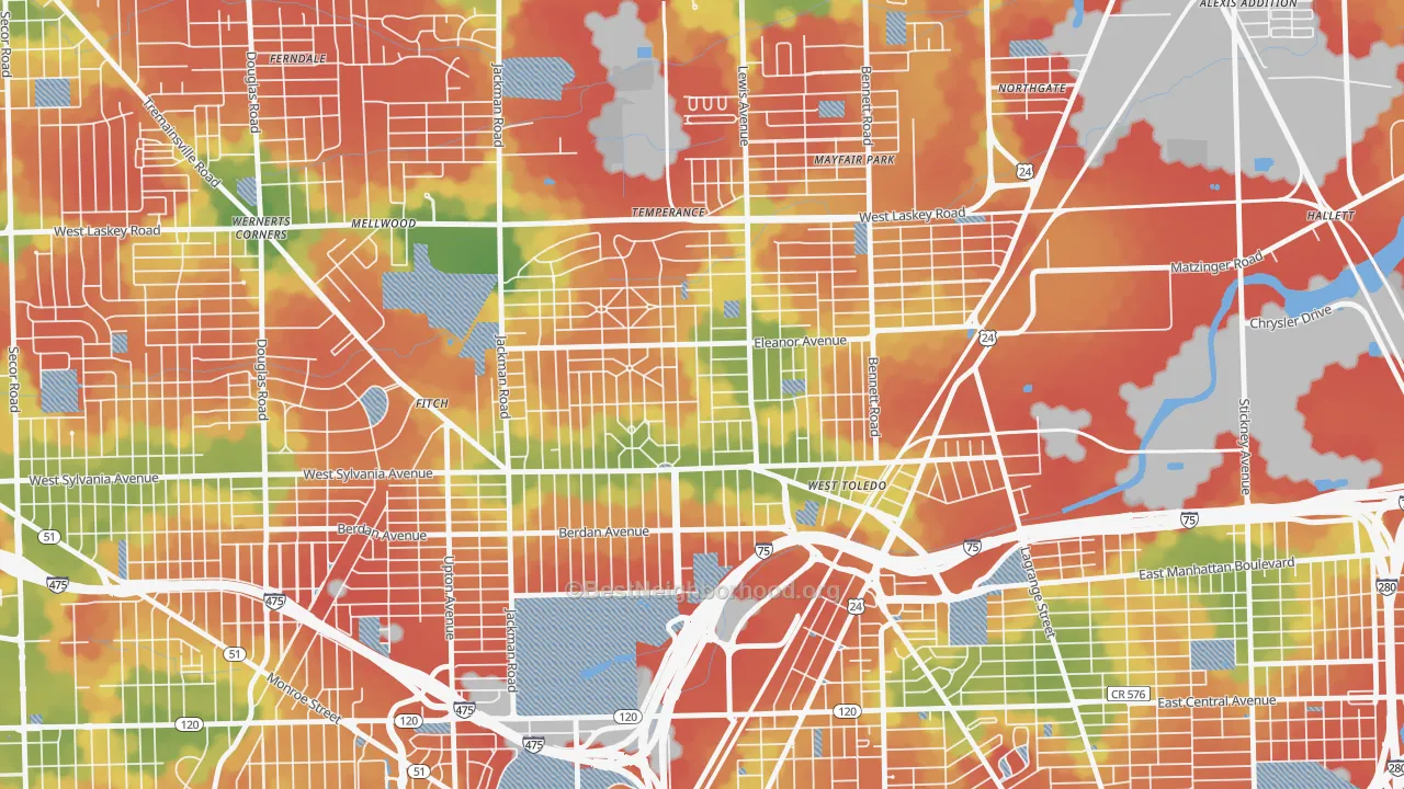 Walk Grade map of Five Points, Toledo, OH, walkable areas in green and car-dependent areas in red