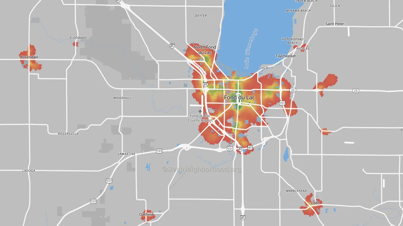 Walk Grade map of Fond du Lac County, WI, walkable areas in green and car-dependent areas in red