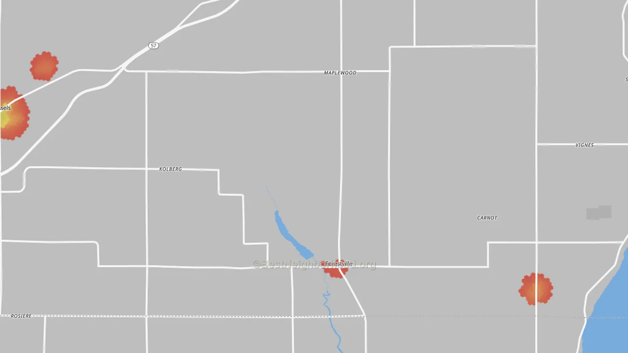 Walk Grade map of Forestville, WI, walkable areas in green and car-dependent areas in red