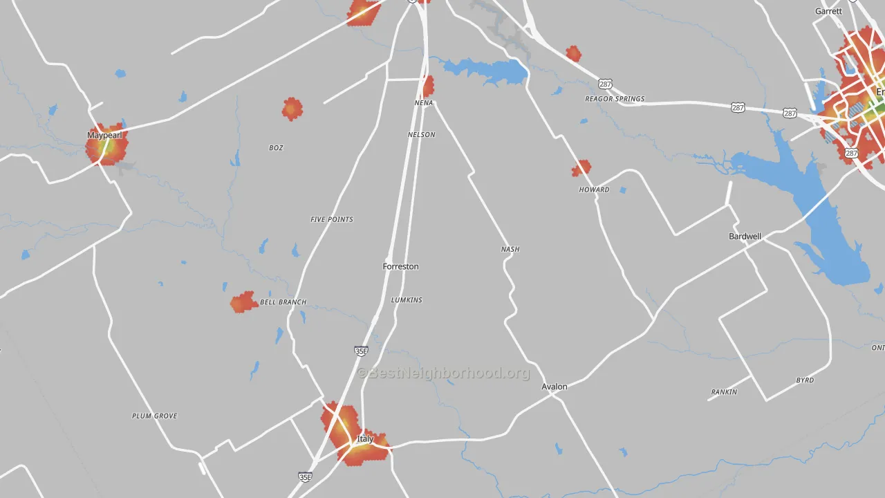 Walk Grade map of Forreston, TX, walkable areas in green and car-dependent areas in red