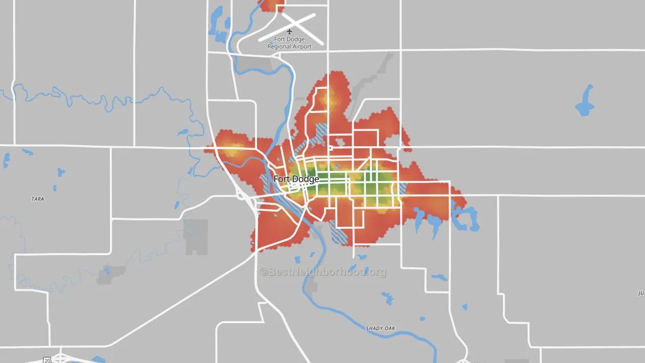 Walk Grade map of Fort Dodge, IA, walkable areas in green and car-dependent areas in red