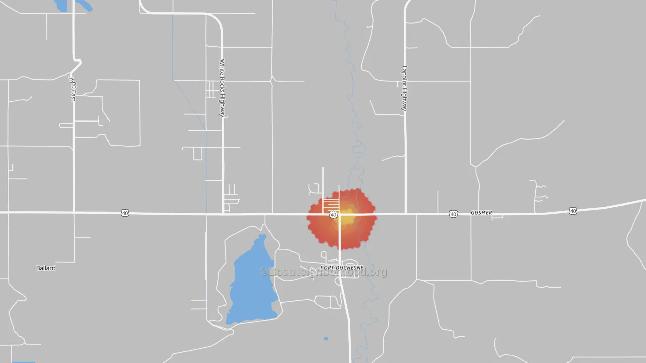 Walk Grade map of Fort Duchesne, UT, walkable areas in green and car-dependent areas in red