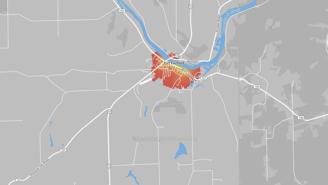 Walk Grade map of Fort Fairfield, ME, walkable areas in green and car-dependent areas in red