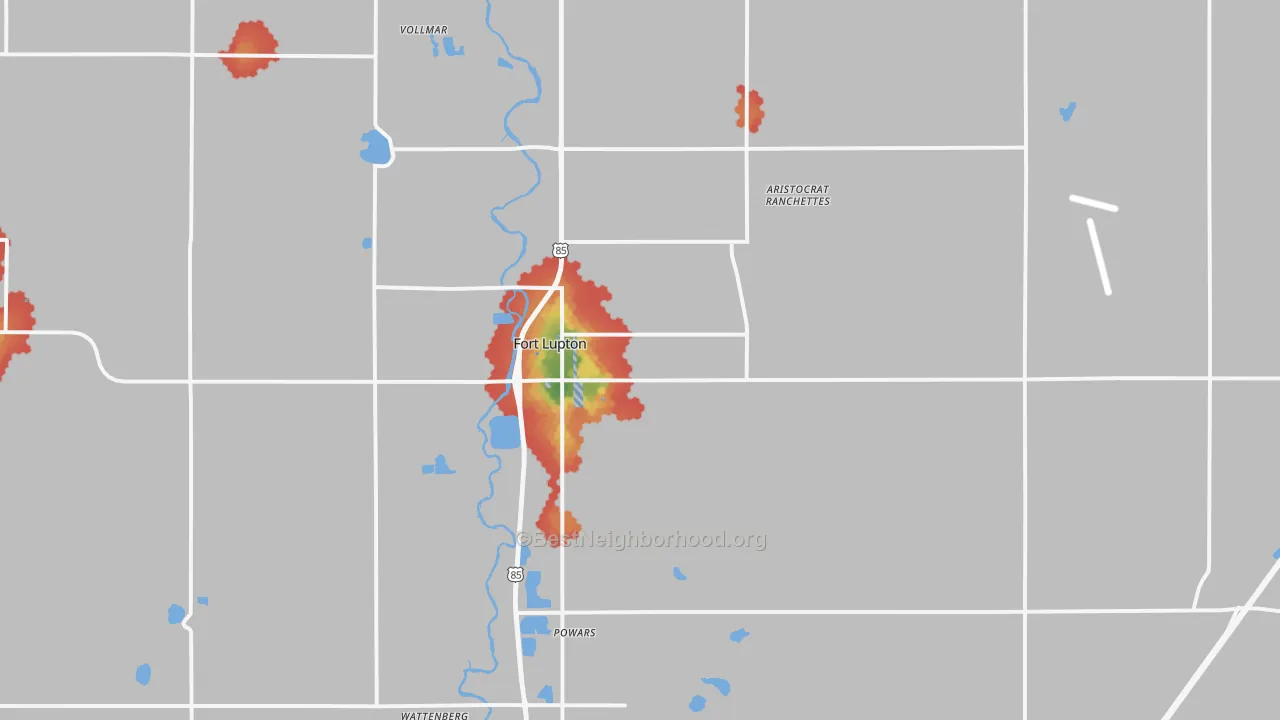Walk Grade map of Fort Lupton, CO, walkable areas in green and car-dependent areas in red