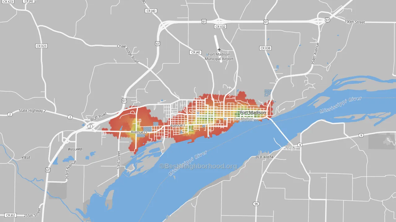 Walk Grade map of Fort Madison, IA, walkable areas in green and car-dependent areas in red