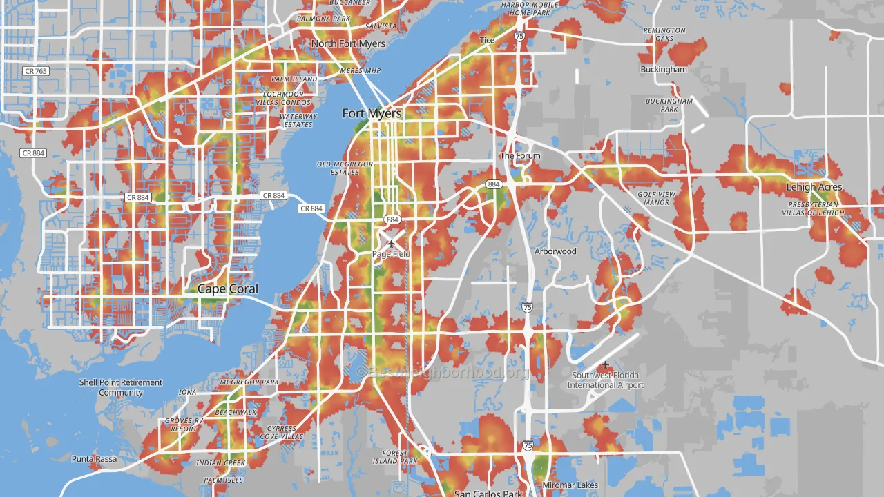 Walk Grade map of Fort Myers, FL, walkable areas in green and car-dependent areas in red