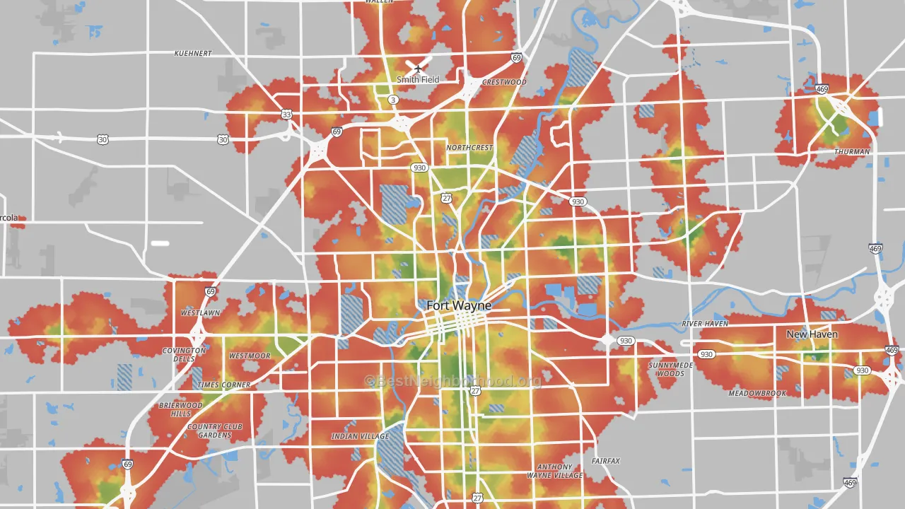 Walk Grade map of Fort Wayne, IN, walkable areas in green and car-dependent areas in red