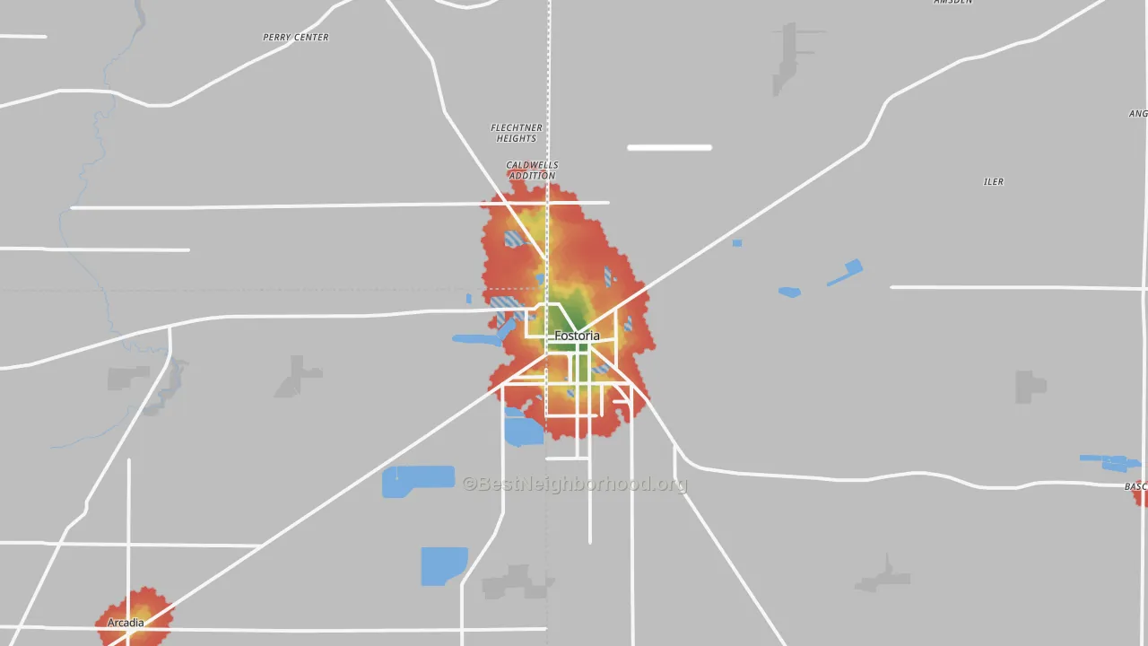 Walk Grade map of Fostoria, OH, walkable areas in green and car-dependent areas in red