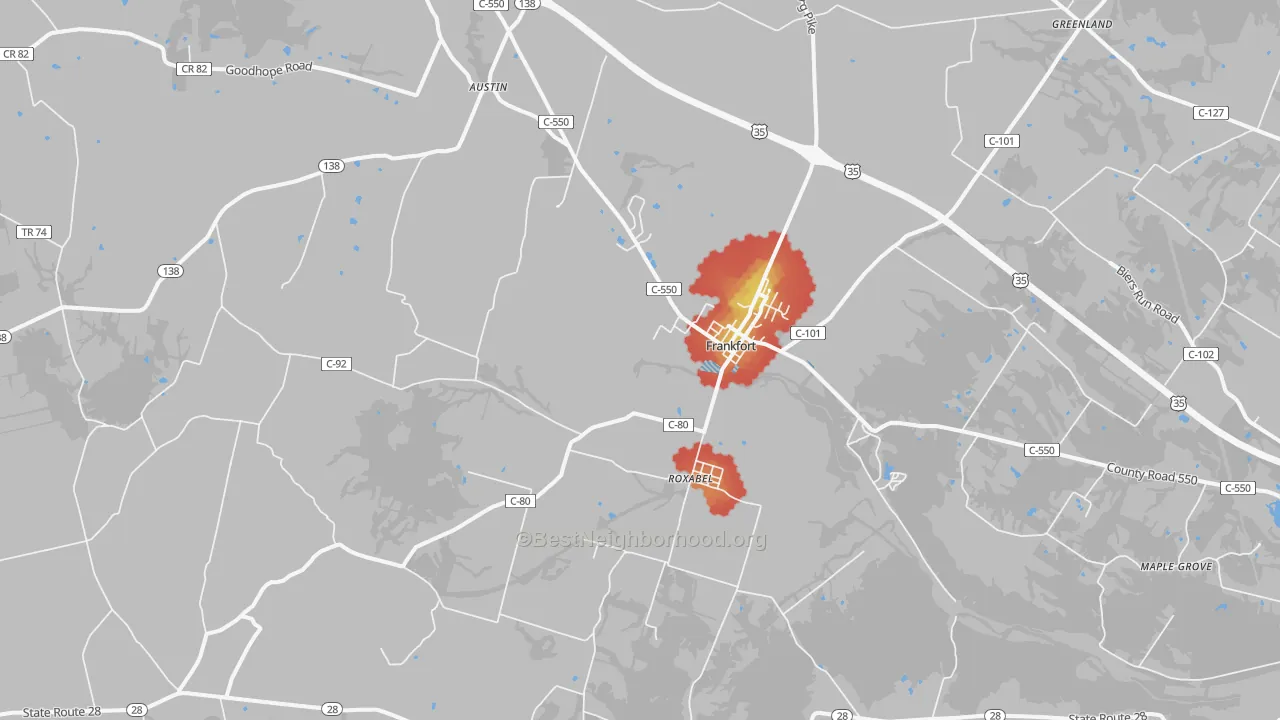 Walk Grade map of Frankfort, OH, walkable areas in green and car-dependent areas in red