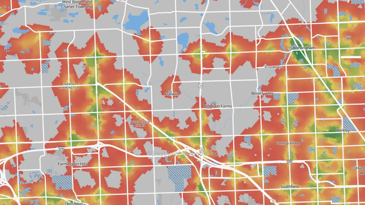 Walk Grade map of Franklin, MI, walkable areas in green and car-dependent areas in red