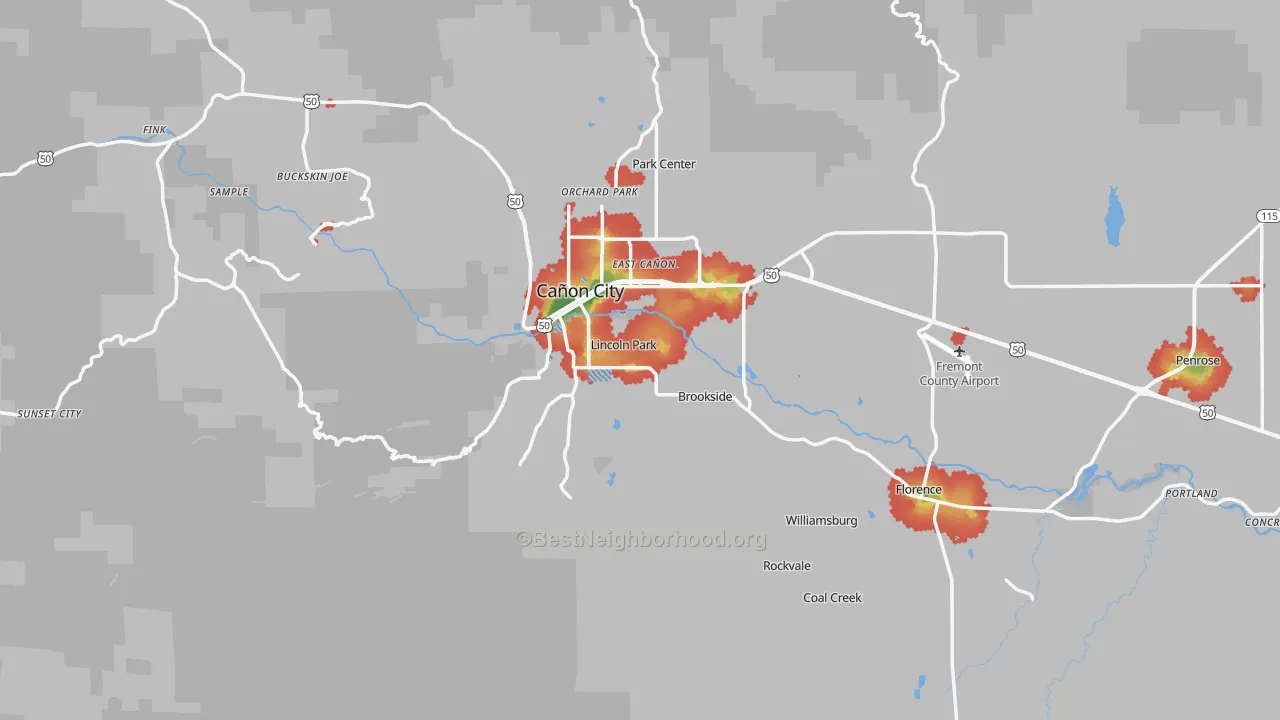 Walk Grade map of Fremont County, CO, walkable areas in green and car-dependent areas in red