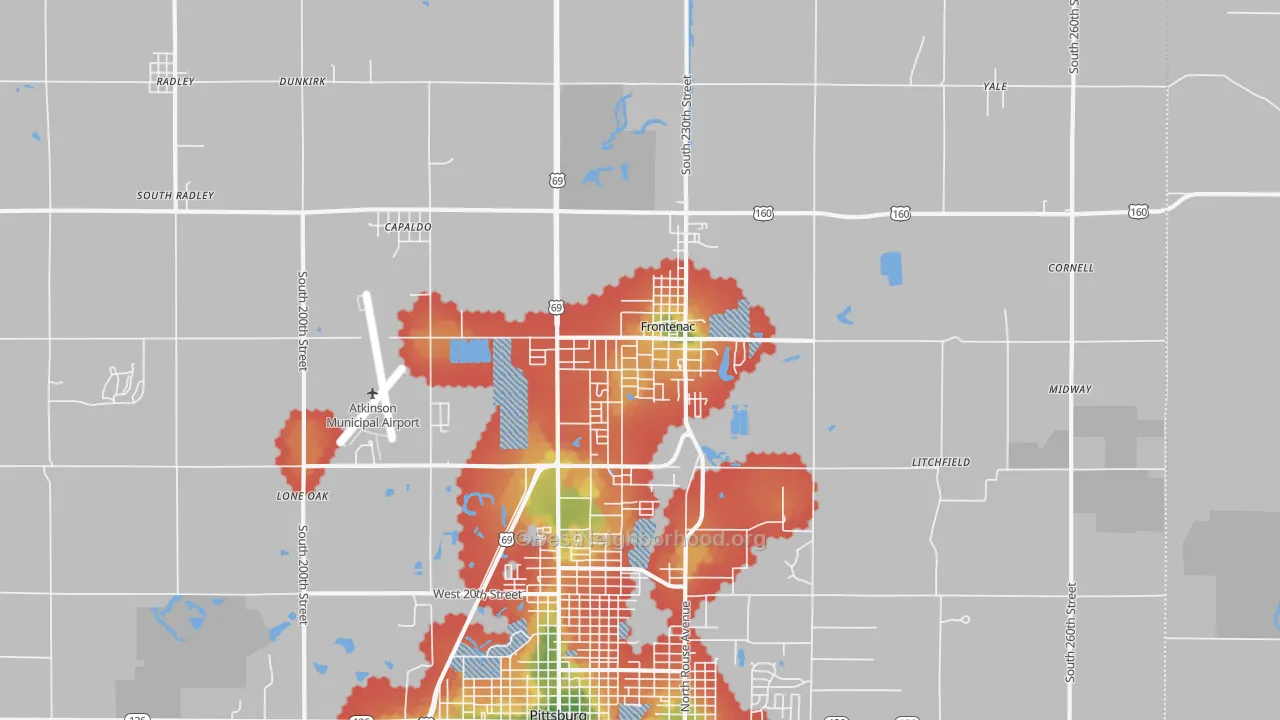 Walk Grade map of Frontenac, KS, walkable areas in green and car-dependent areas in red