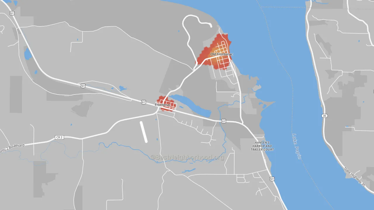 Walk Grade map of Frontenac, MN, walkable areas in green and car-dependent areas in red