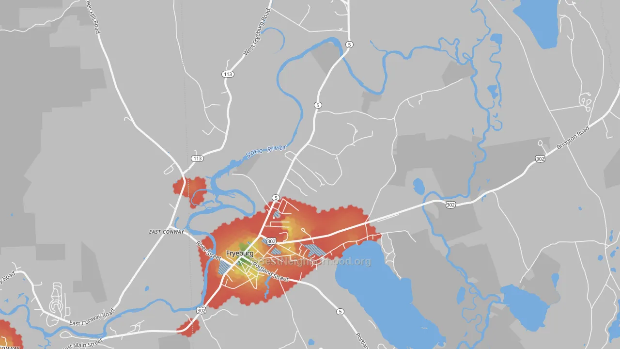 Walk Grade map of Fryeburg, ME, walkable areas in green and car-dependent areas in red