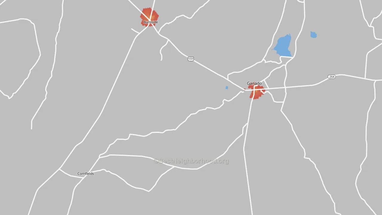 Walk Grade map of Ganado, AZ, walkable areas in green and car-dependent areas in red