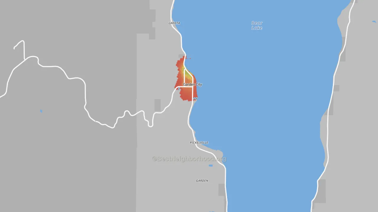 Walk Grade map of Garden City, UT, walkable areas in green and car-dependent areas in red