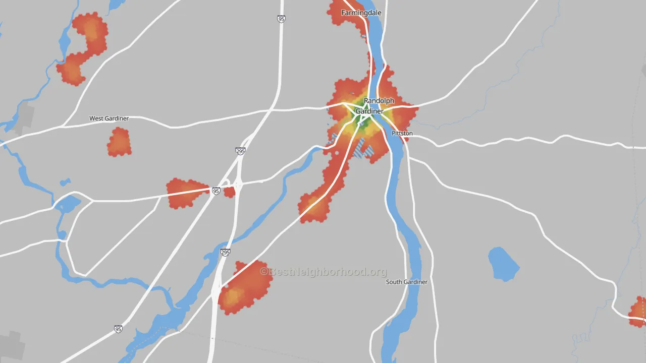 Walk Grade map of Gardiner, ME, walkable areas in green and car-dependent areas in red