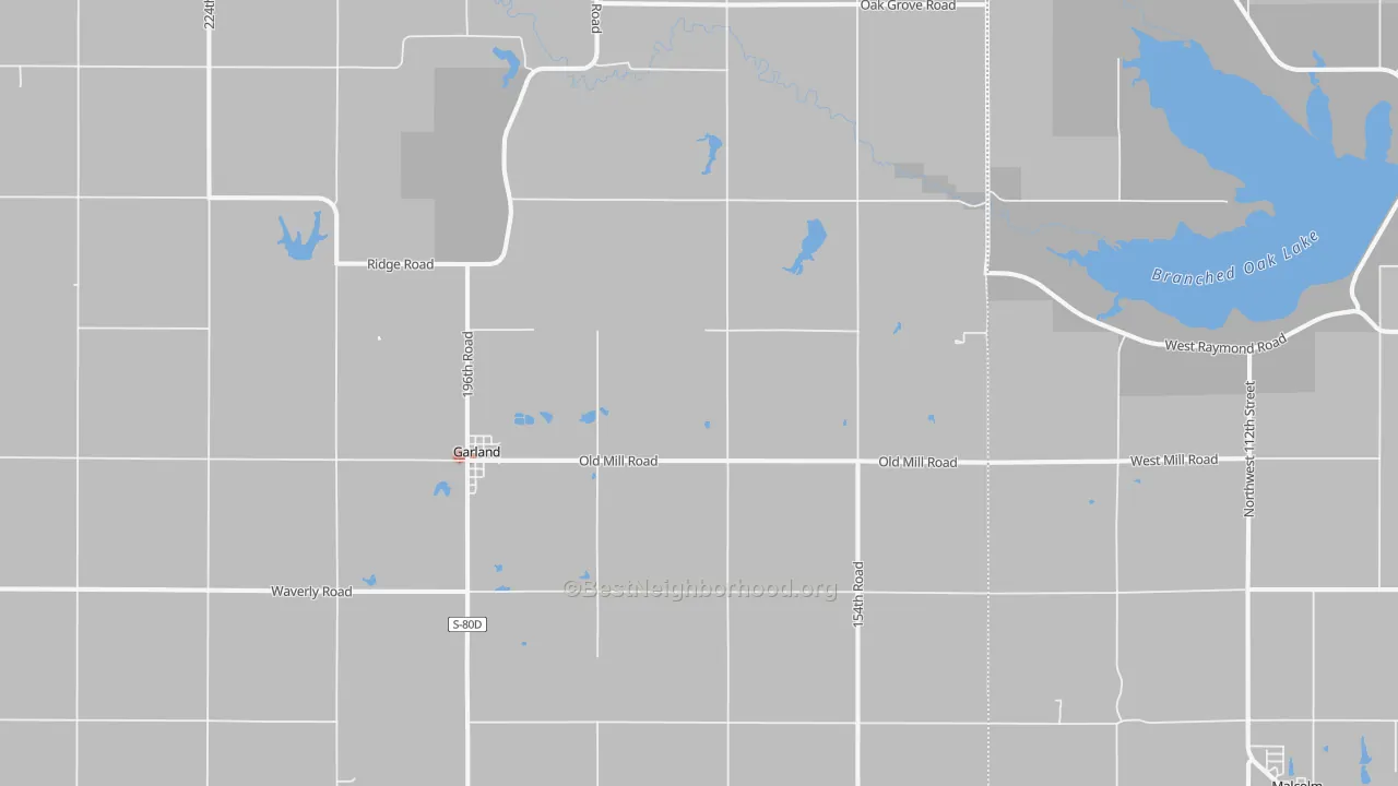 Walk Grade map of Garland, NE, walkable areas in green and car-dependent areas in red