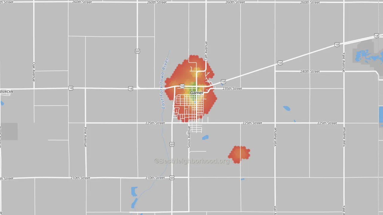 Walk Grade map of Garner, IA, walkable areas in green and car-dependent areas in red