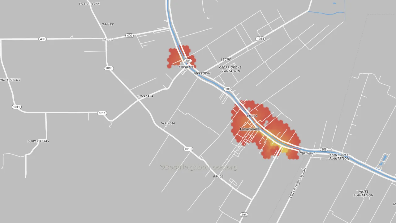 Walk Grade map of Georgia, LA, walkable areas in green and car-dependent areas in red
