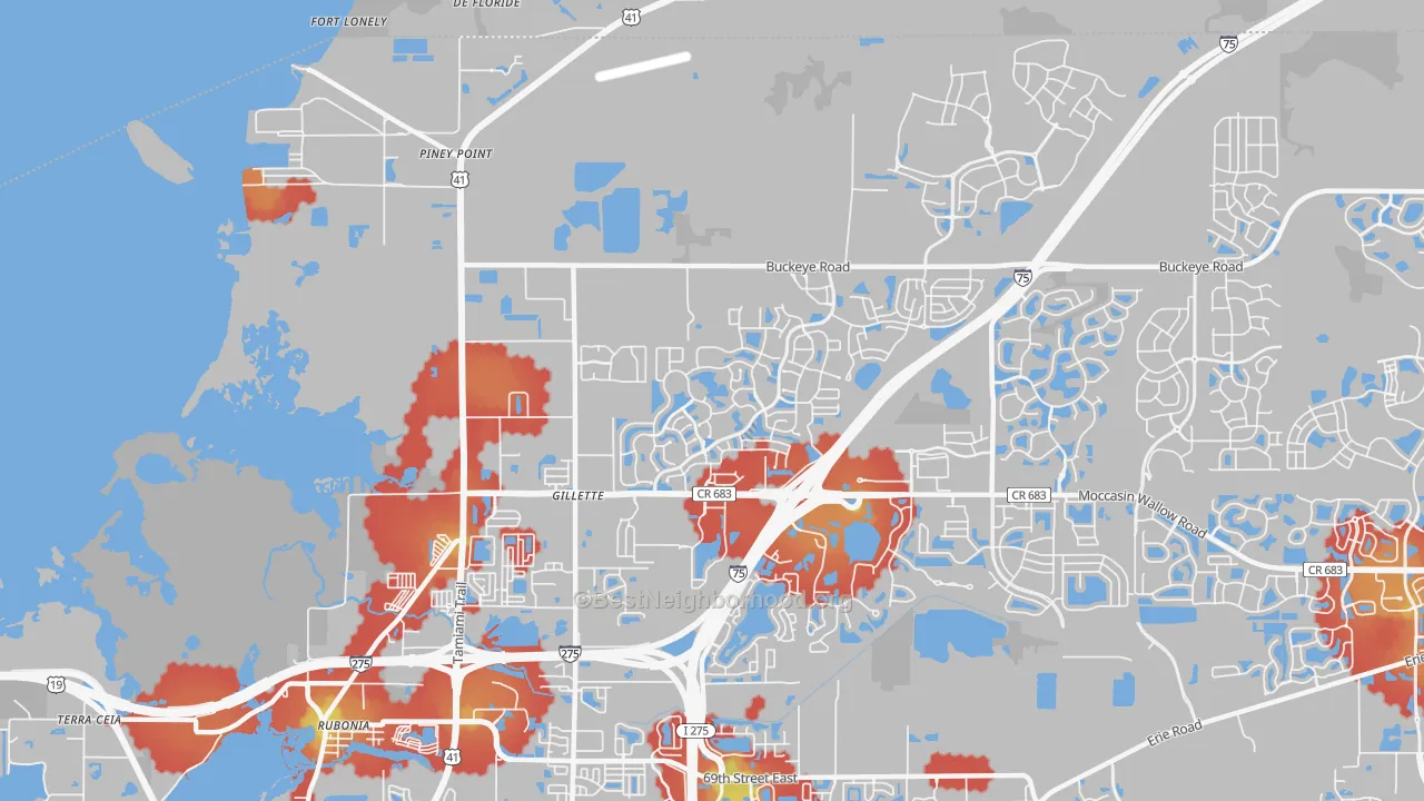 Walk Grade map of Gillett, FL, walkable areas in green and car-dependent areas in red