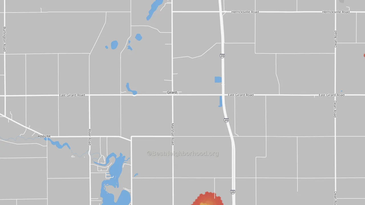 Walk Grade map of Girard, MI, walkable areas in green and car-dependent areas in red