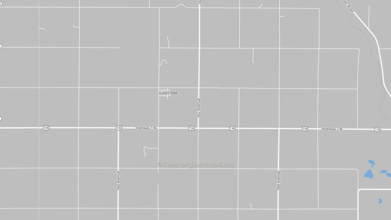Walk Grade map of Gladstone, NE, walkable areas in green and car-dependent areas in red
