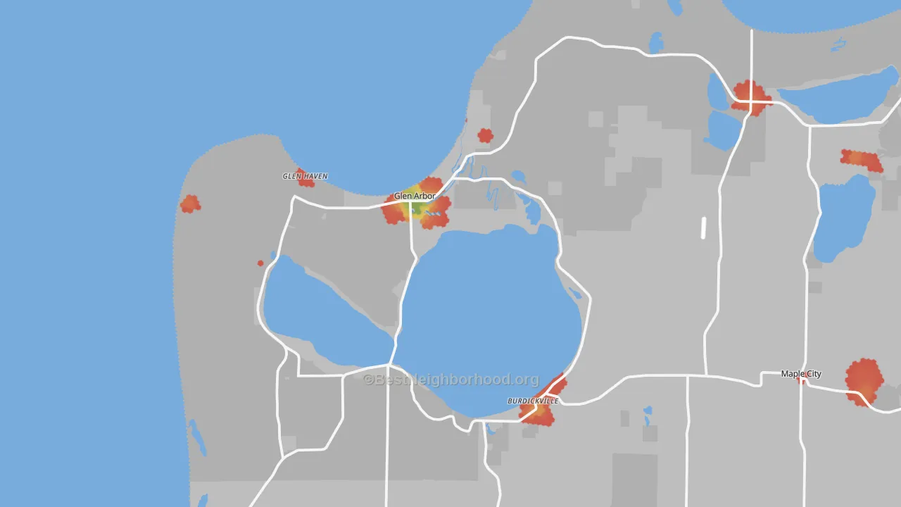 Walk Grade map of Glen Arbor, MI, walkable areas in green and car-dependent areas in red