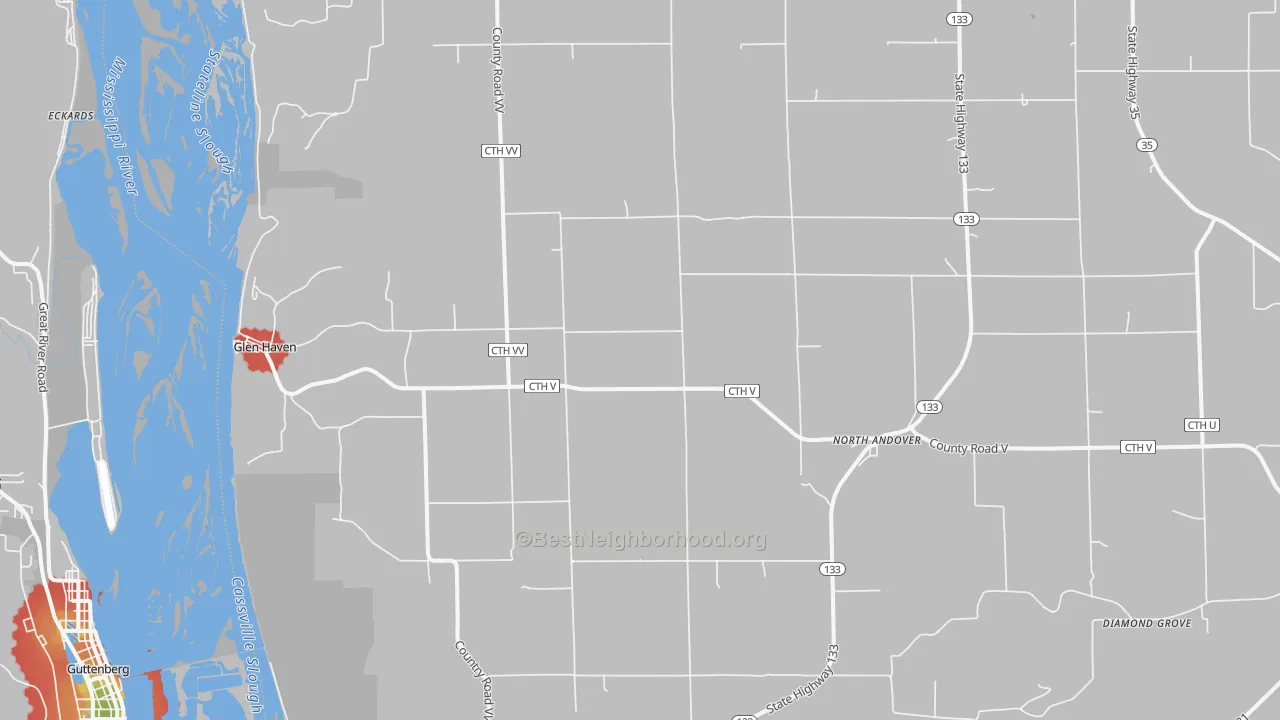Walk Grade map of Glen Haven, WI, walkable areas in green and car-dependent areas in red