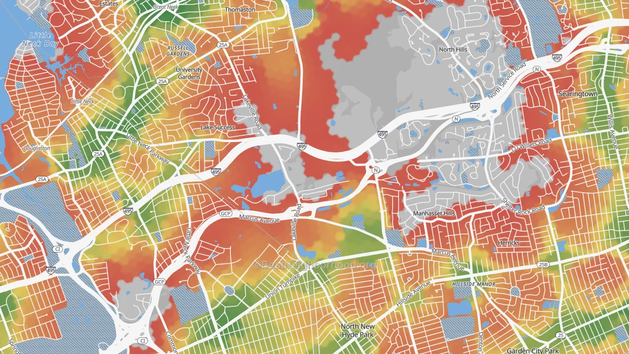 Walk Grade map of Glen Oaks, NY, walkable areas in green and car-dependent areas in red