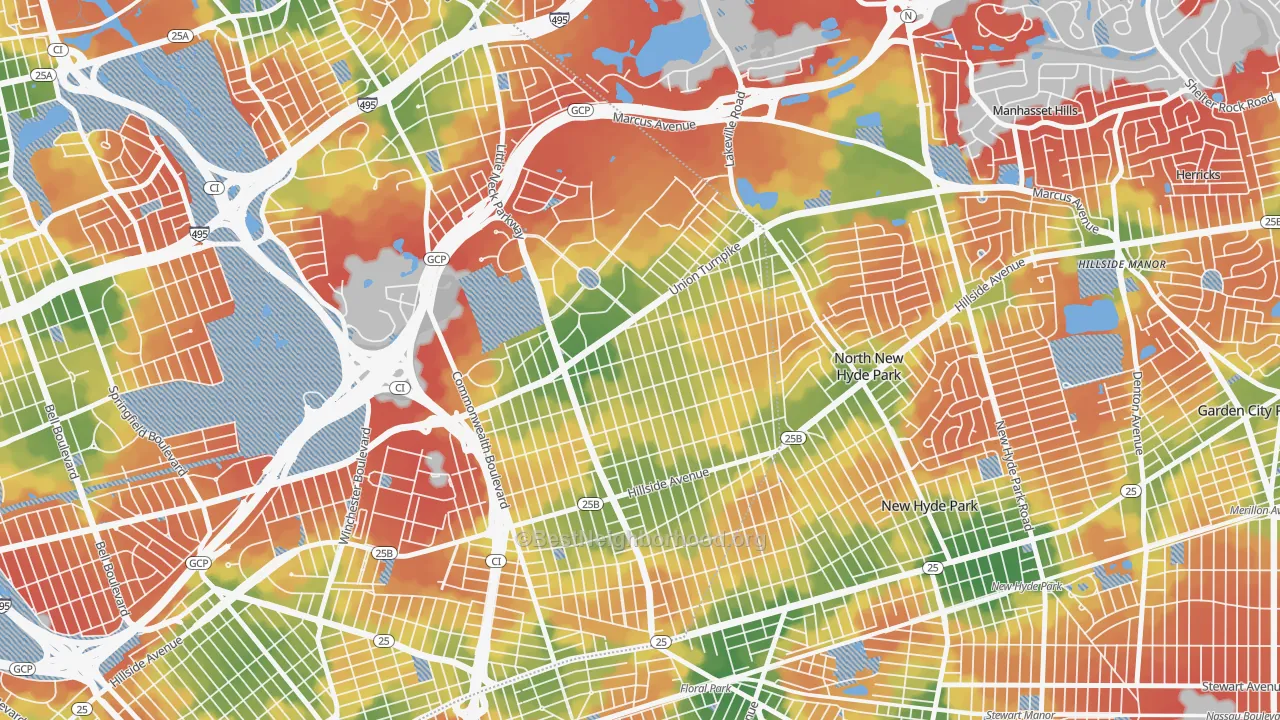 Walk Grade map of Glen Oaks, Queens, NY, walkable areas in green and car-dependent areas in red