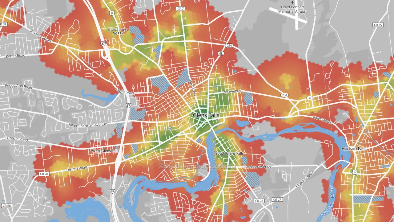 Walk Grade map of Glens Falls, NY, walkable areas in green and car-dependent areas in red