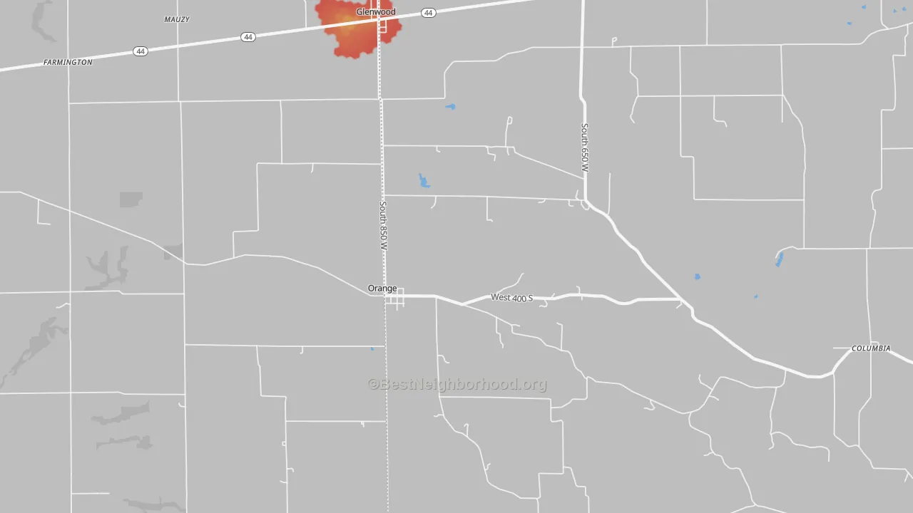 Walk Grade map of Glenwood, IN, walkable areas in green and car-dependent areas in red
