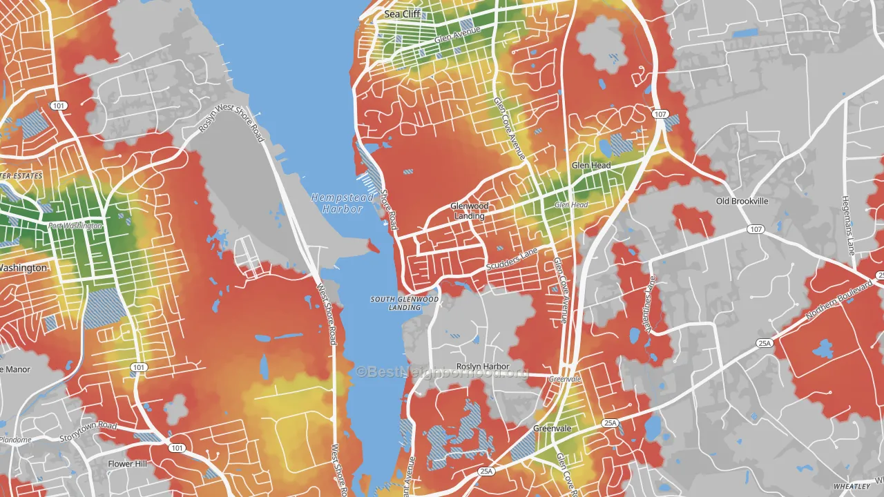 Walk Grade map of Glenwood Landing, NY, walkable areas in green and car-dependent areas in red