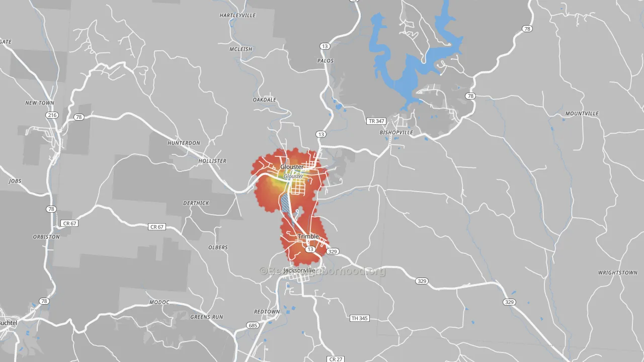 Walk Grade map of Glouster, OH, walkable areas in green and car-dependent areas in red