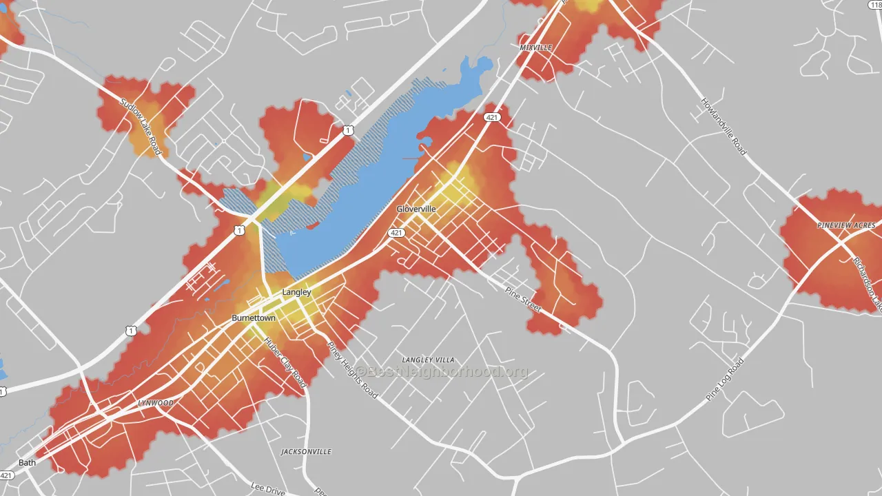 Walk Grade map of Gloverville, SC, walkable areas in green and car-dependent areas in red