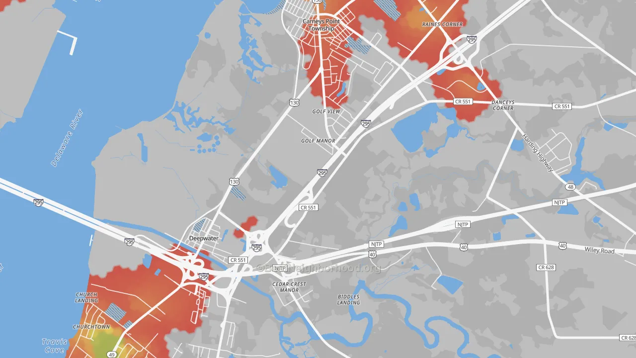 Walk Grade map of Golf Manor, NJ, walkable areas in green and car-dependent areas in red