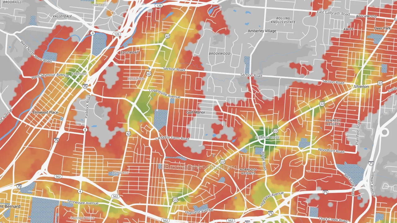 Walk Grade map of Golf Manor, OH, walkable areas in green and car-dependent areas in red