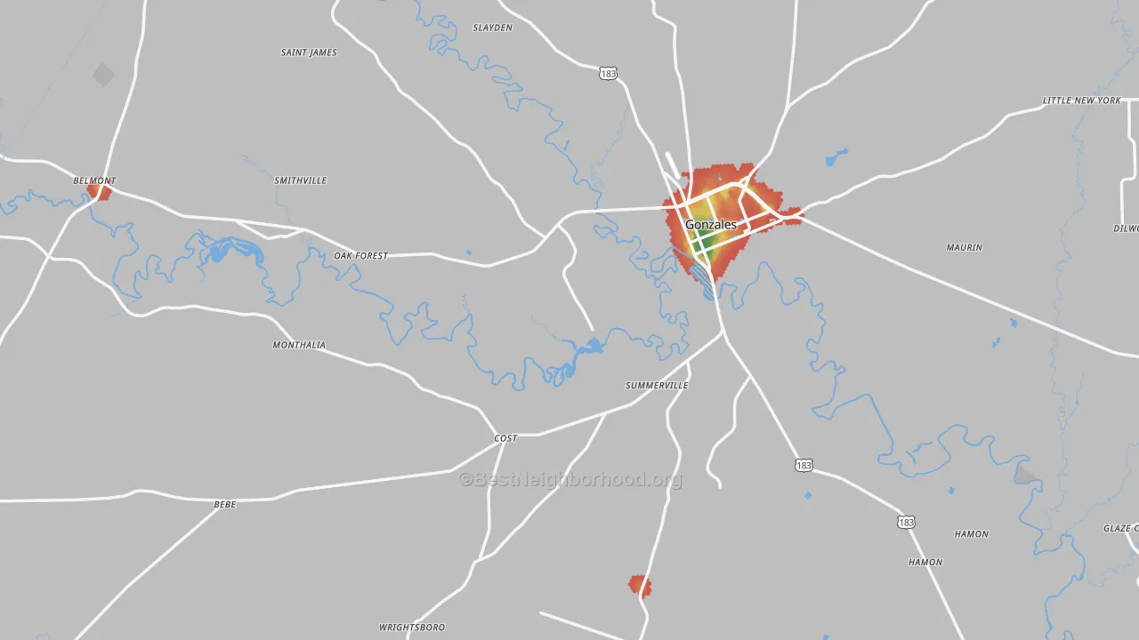 Walk Grade map of Gonzales County, TX, walkable areas in green and car-dependent areas in red