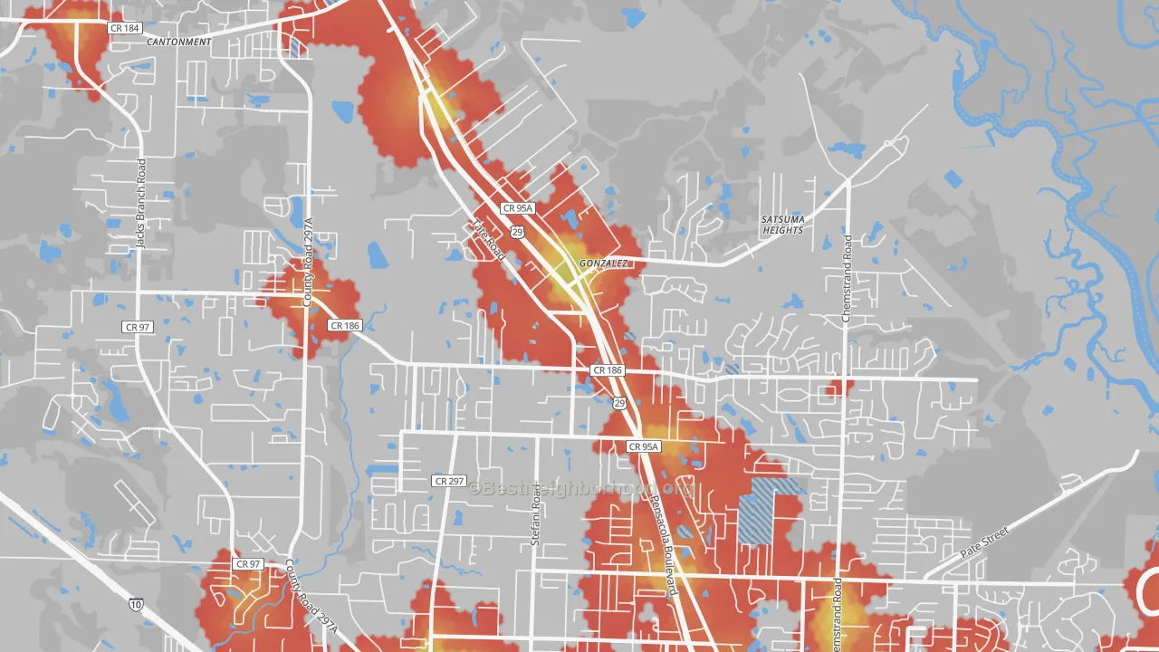 Walk Grade map of Gonzalez, FL, walkable areas in green and car-dependent areas in red