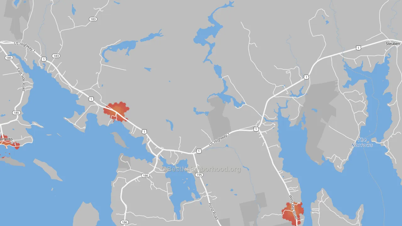 Walk Grade map of Gouldsboro, ME, walkable areas in green and car-dependent areas in red