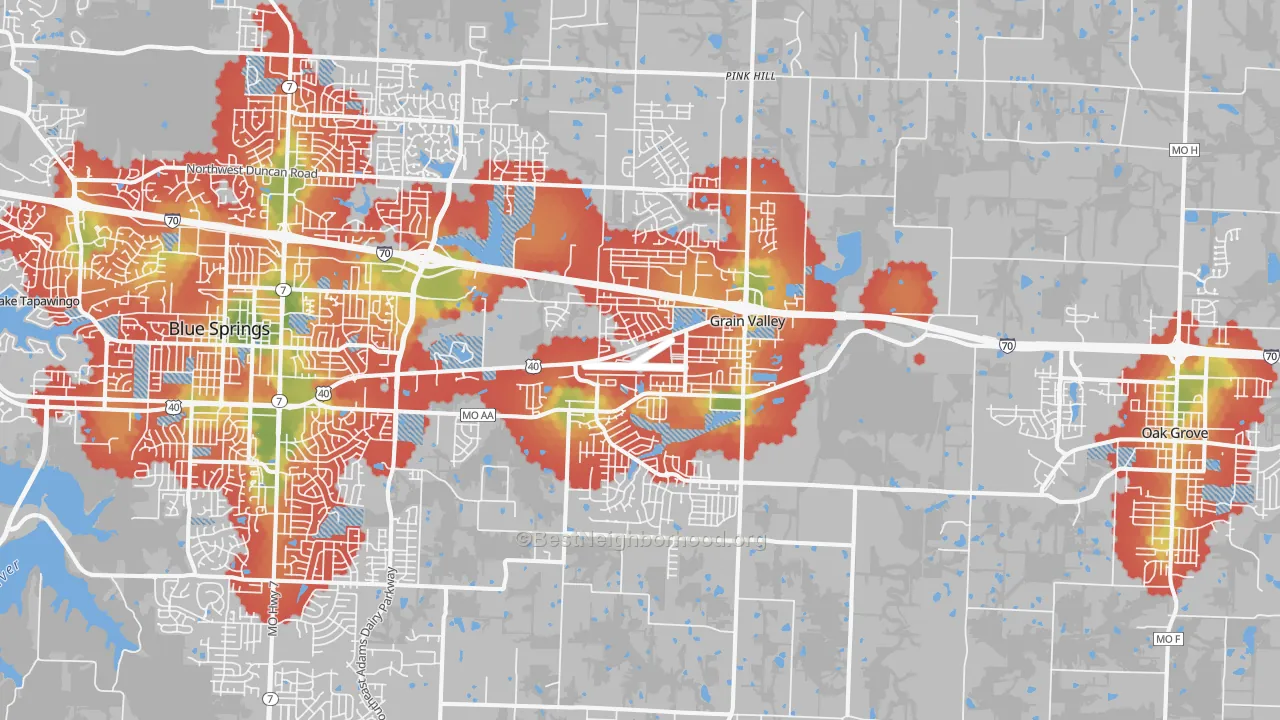 Walk Grade map of Grain Valley, MO, walkable areas in green and car-dependent areas in red