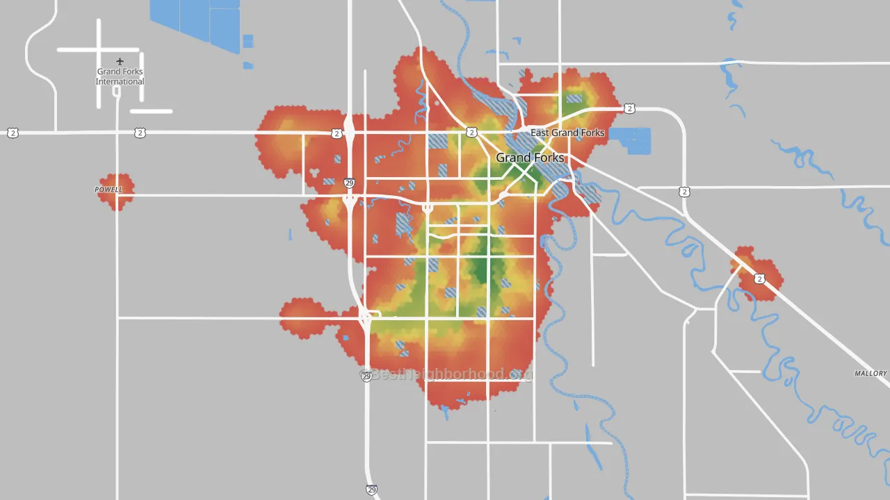 Walk Grade map of Grand Forks, ND, walkable areas in green and car-dependent areas in red
