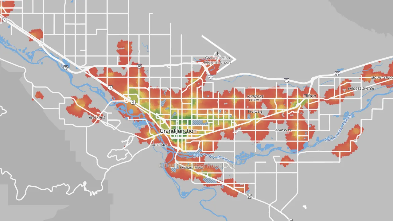 Walk Grade map of Grand Junction, CO, walkable areas in green and car-dependent areas in red
